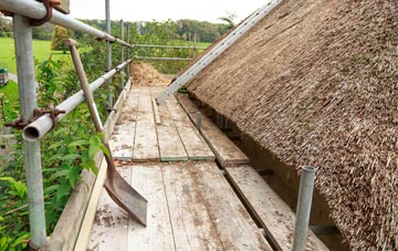 advantages of Kington Langley thatch roofing